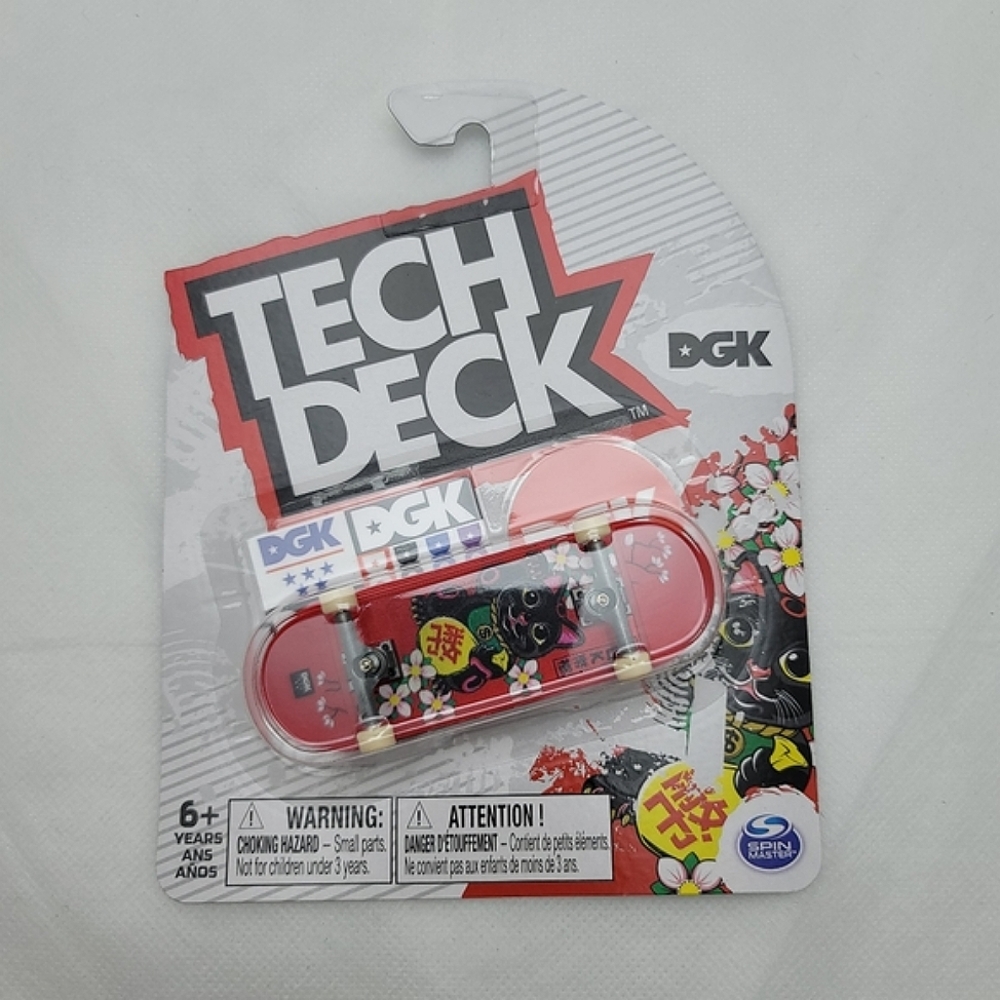 Spin Master Tech Deck DGK Ultra Rare Graphic Changing Skateboard